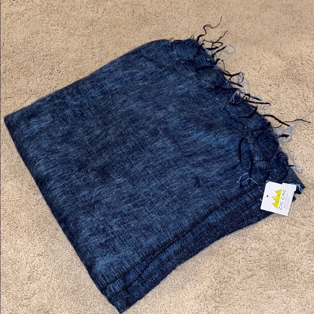 Wool Blanket Shawl/Scarf